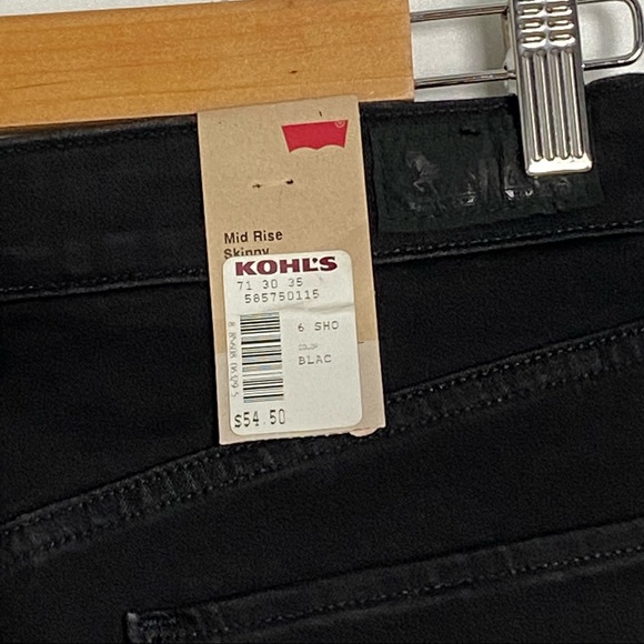 Levi's Mid Rise Skinny Jeans Size 6 Short W28 L30 Black Wash Denim - Picture 3 of 8